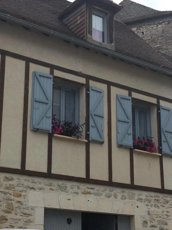 Apartment Gite Zoé Creysse  Frankreich
